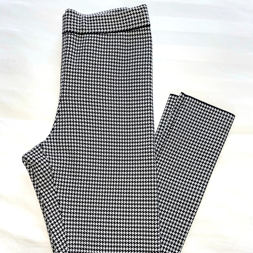 BCBG Maxazria Houndstooth Pants